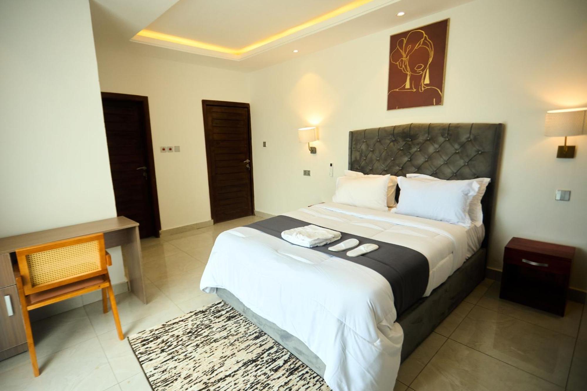 Aiden Homes And Apartments Hotel Koforidua المظهر الخارجي الصورة