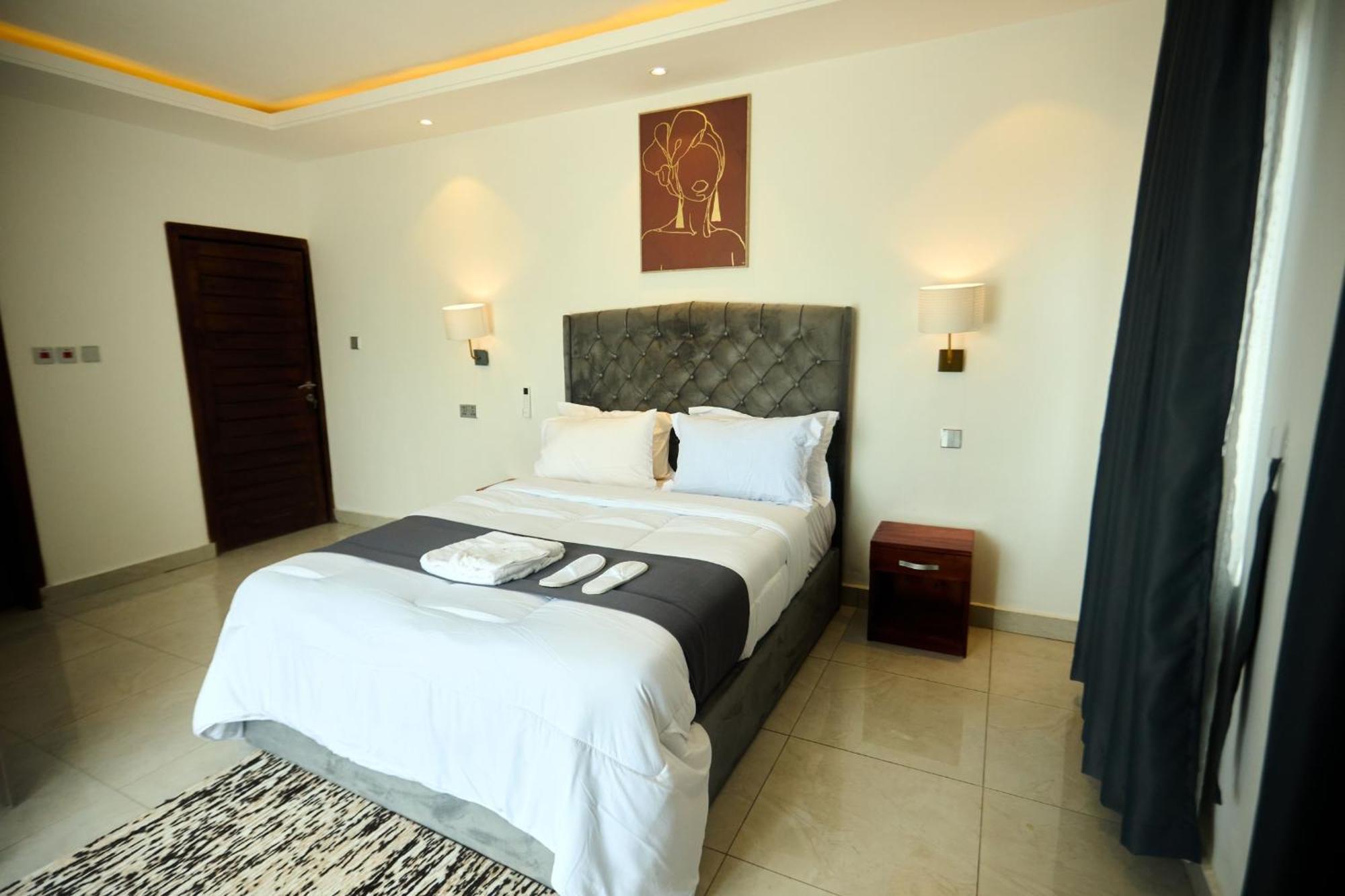 Aiden Homes And Apartments Hotel Koforidua المظهر الخارجي الصورة