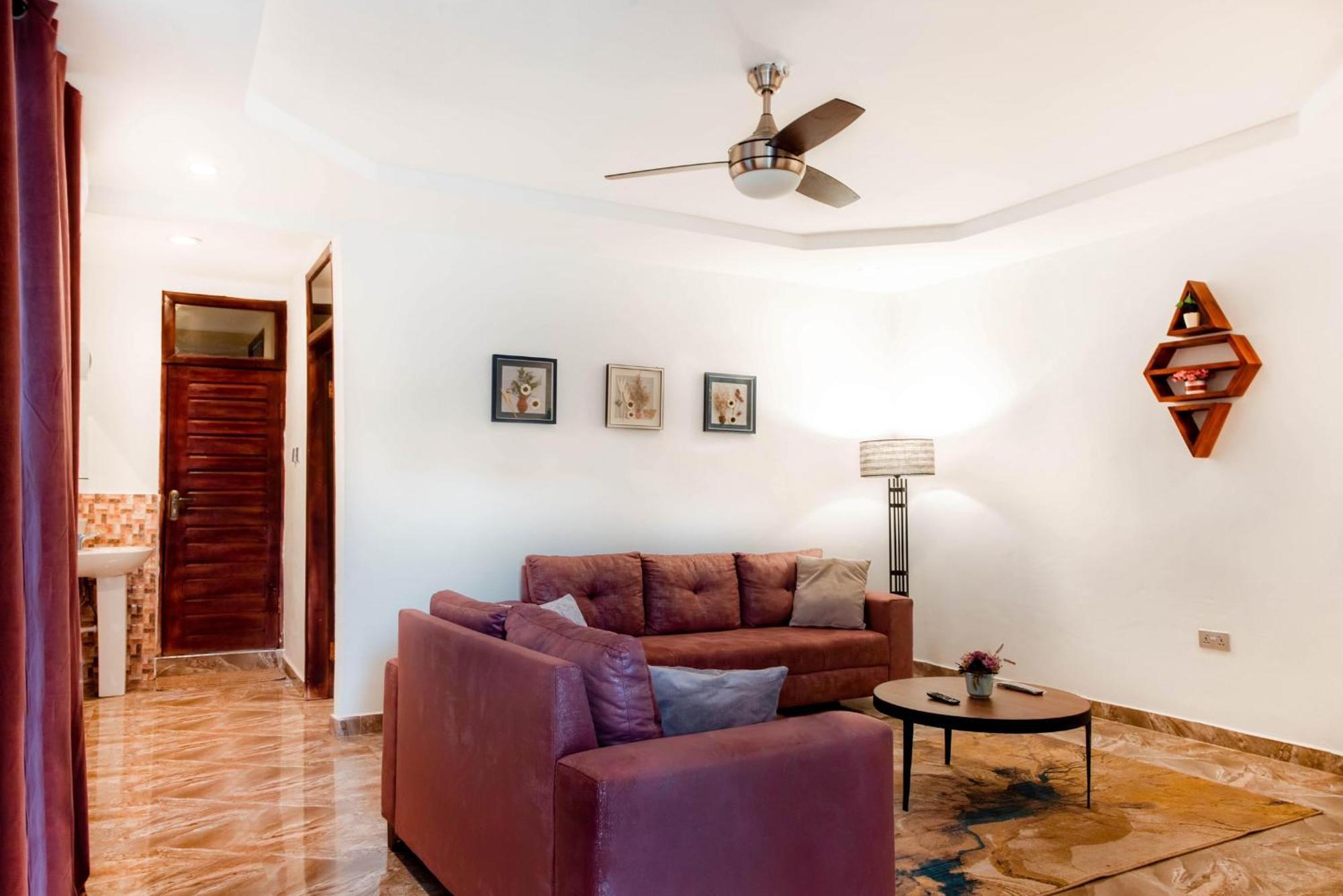 Aiden Homes And Apartments Hotel Koforidua المظهر الخارجي الصورة