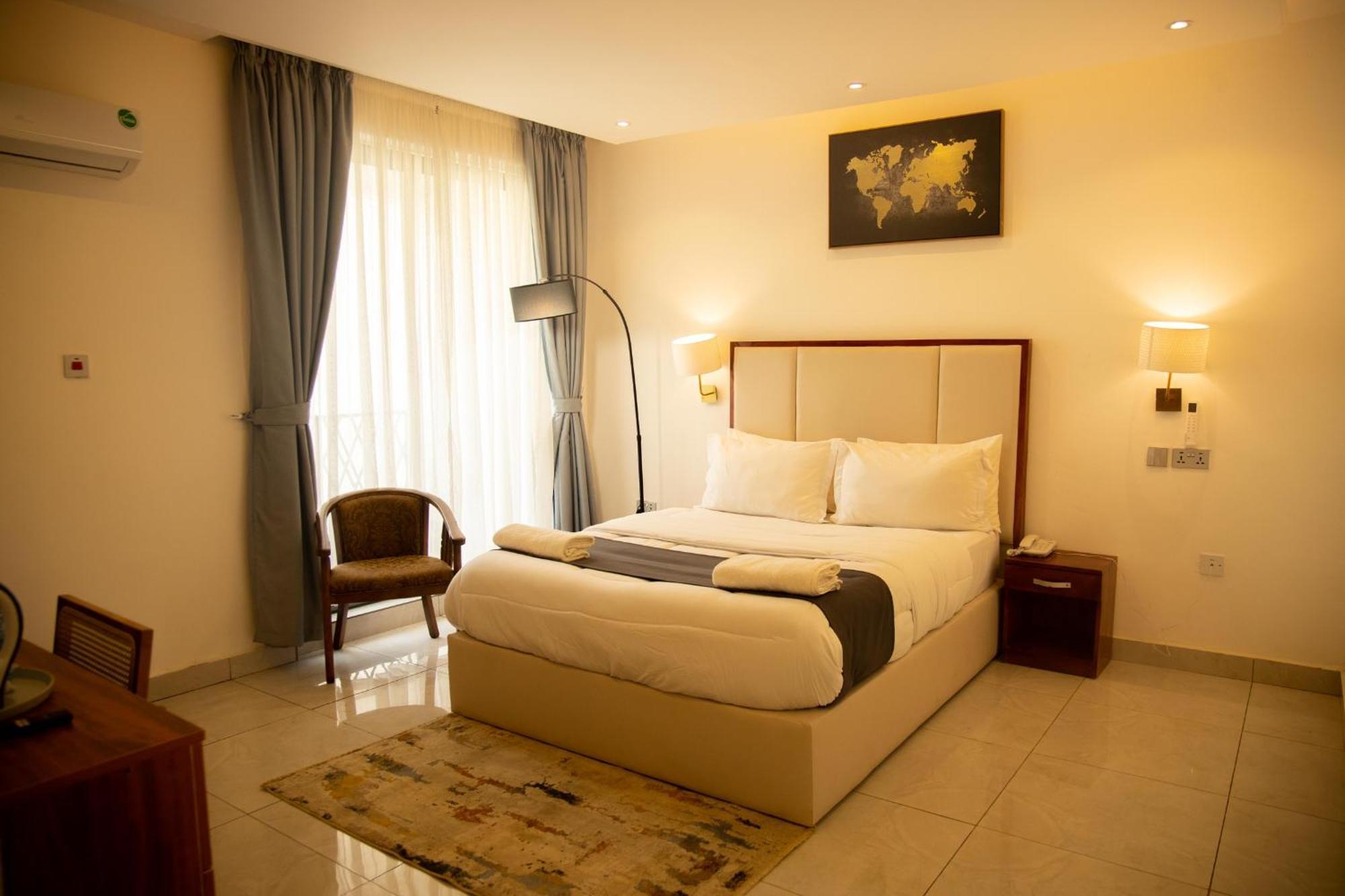 Aiden Homes And Apartments Hotel Koforidua المظهر الخارجي الصورة